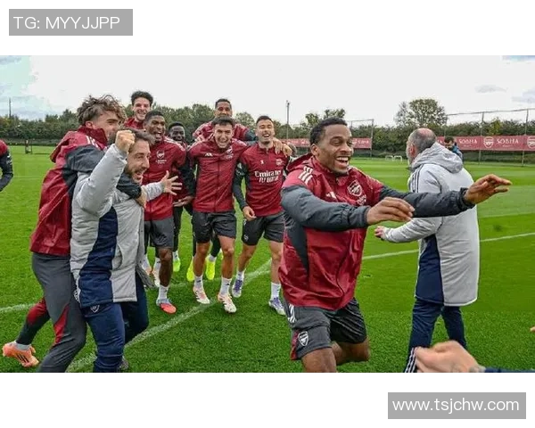 马德里竞技对阵阿森纳精彩文字直播全程回顾与分析