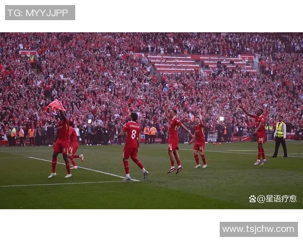 利物浦与阿森纳激战正酣8月25日精彩对决引发球迷热议